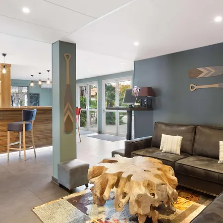 Otel Western Cote D'azur 4*