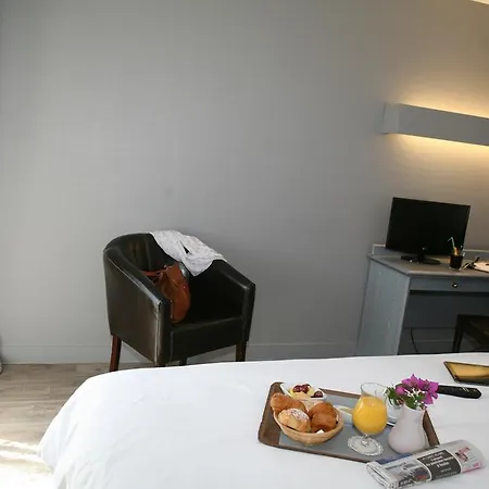 Otel Western Cote D'azur 4*